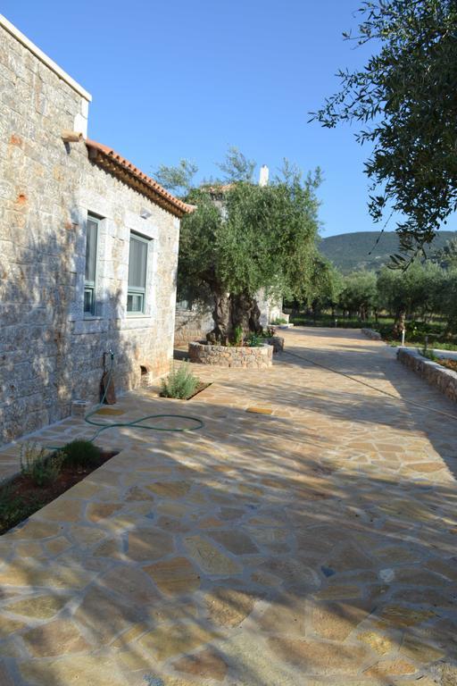 Kastro-kardamili Kardamyli